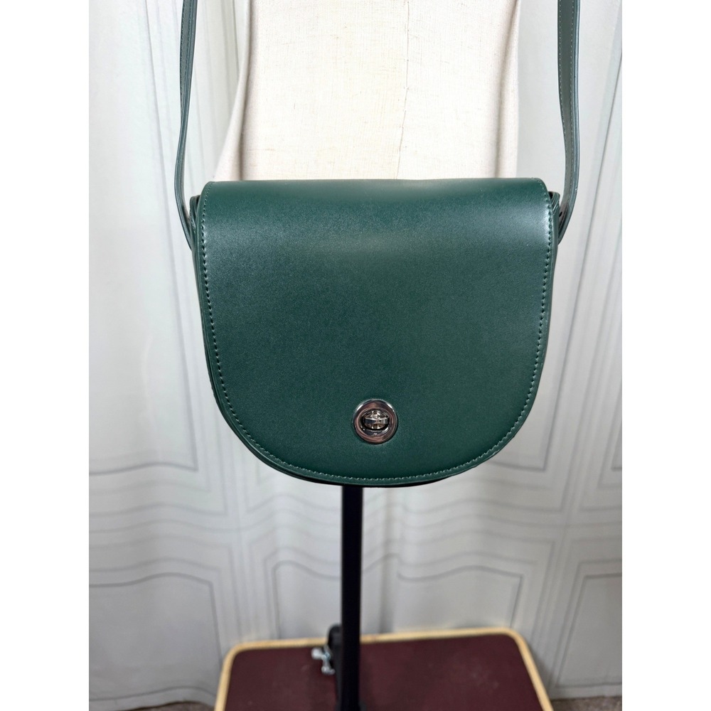 Urban Outfitters Forest Green Saddle Crossbody Bag Silver Turnlock Accent - Picture 2 of 16